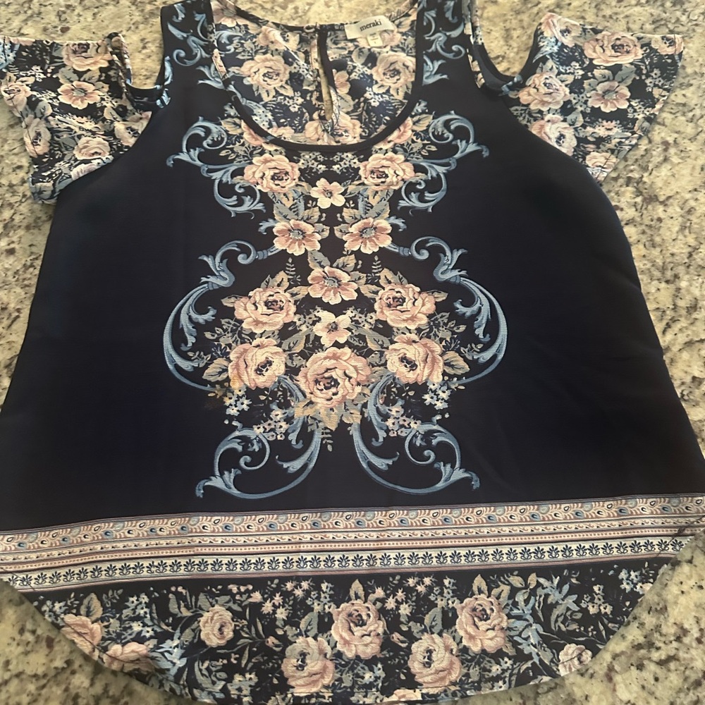 Floral Cold Shoulder Top